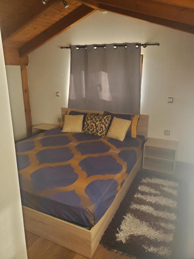 Σοφιτα Φερεσ Apartment Pherrai Exterior photo